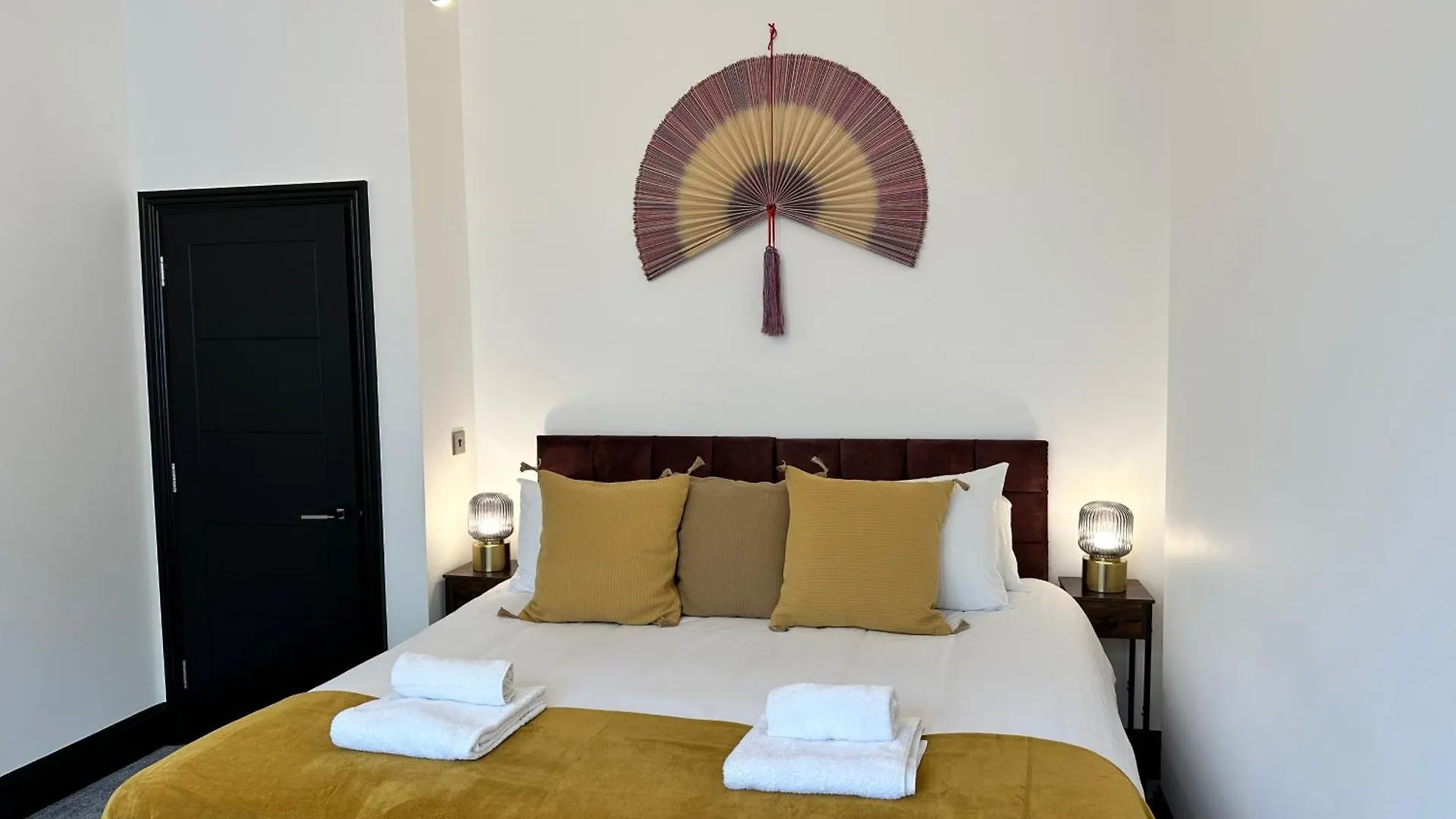 ברייטון Nombre18 In The Lanes - Two Apartments In One - Large 5 Bed 4 Bath - Sleeps 12