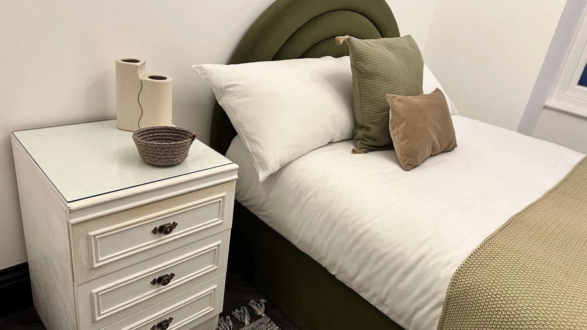 Nombre18 In The Lanes - Two Apartments In One - Large 5 Bed 4 Bath - Sleeps 12 Brighton